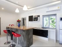 Aromdee Villa 