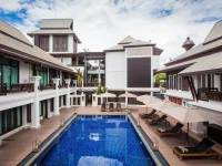 Huern na na Boutique Hotel 4*