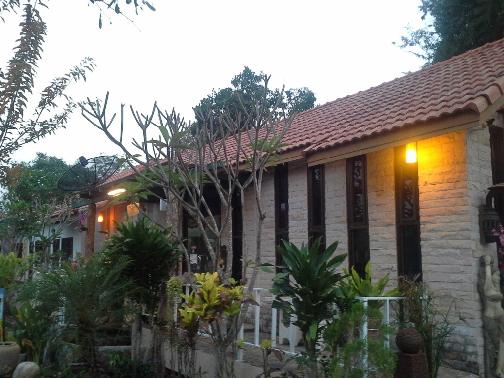 Wannida Garden Resort 2*
