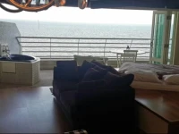 Sandy Beach E18 