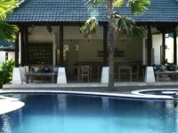 Artemis Villa Hotel 