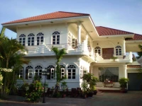 The Bungalow 3*
