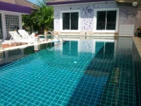 Head Rock Home 2*