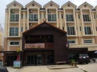 Room@102 Guesthouse 2*