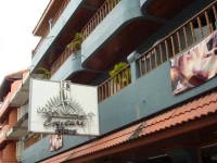 Nirvana Couture Hotel 3*