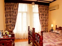 Grand Oriental Hotel 3*