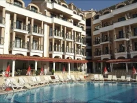 Ruby Rose Resort 