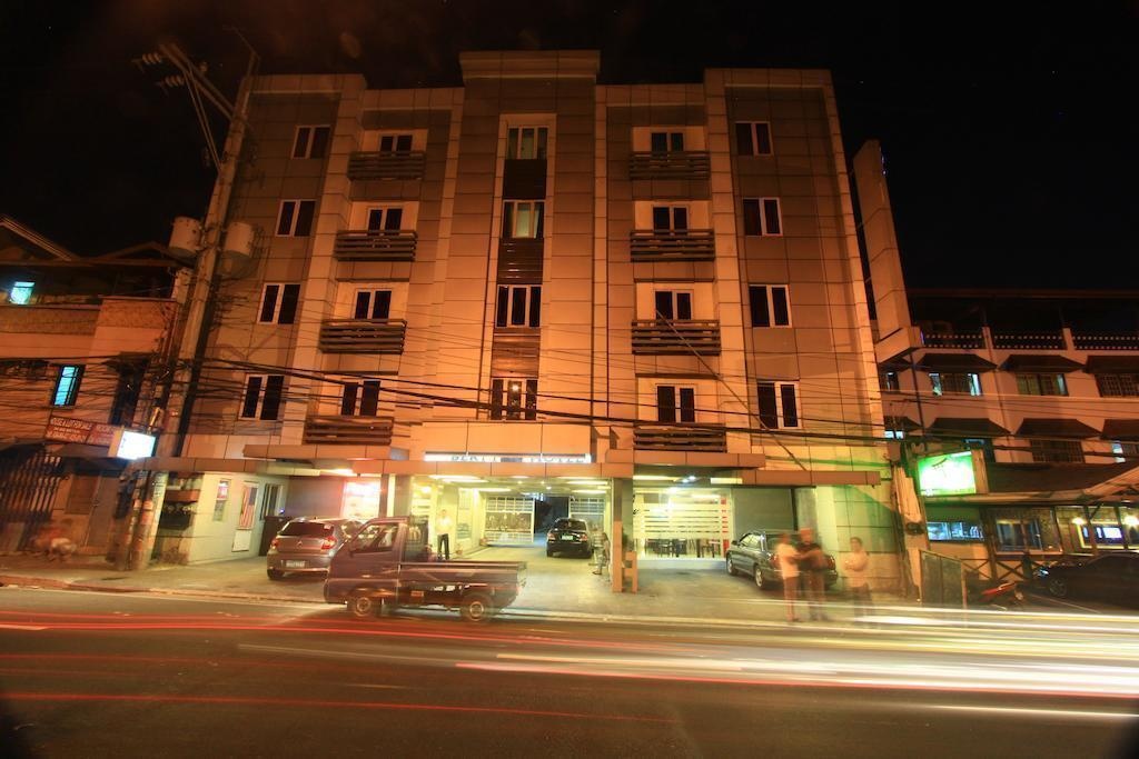 One Liberty Hotel 2*
