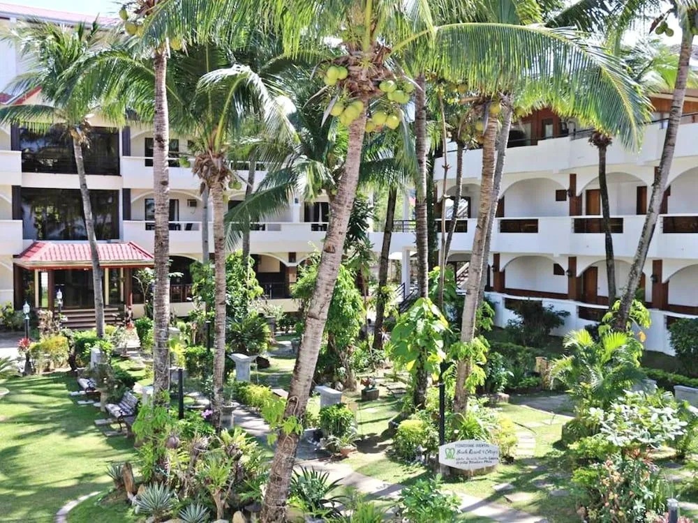 Mindorinne Oriental Beach Resort 