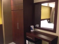 Grace Crown Hotel 