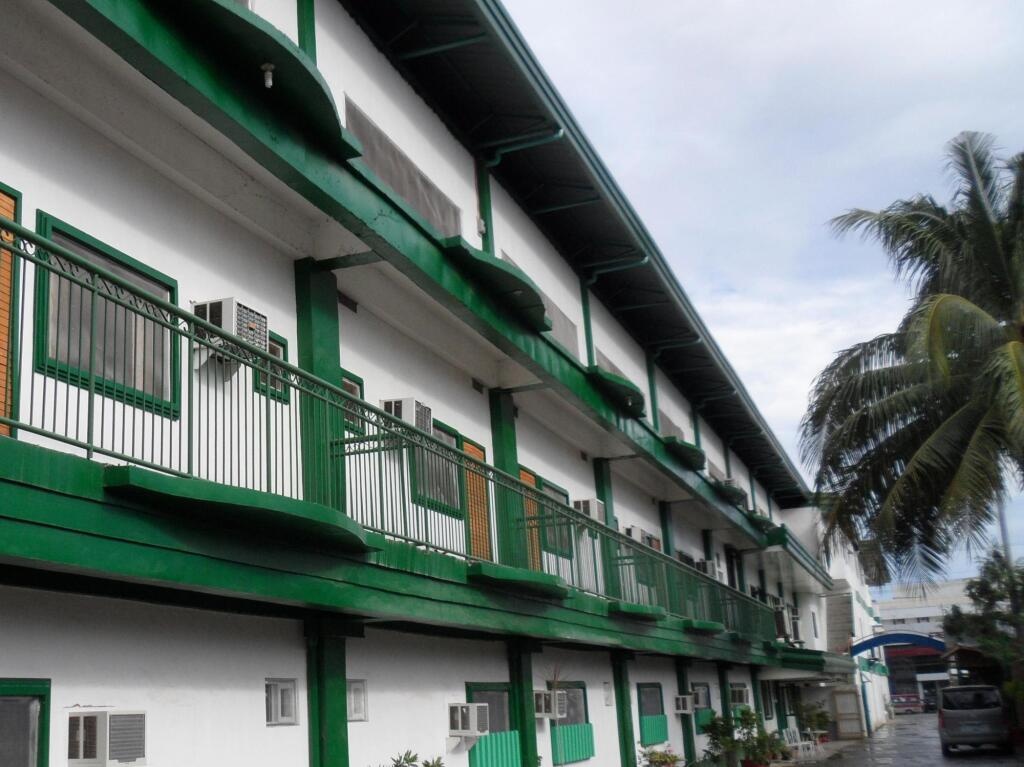 GK Business Hotel 2*