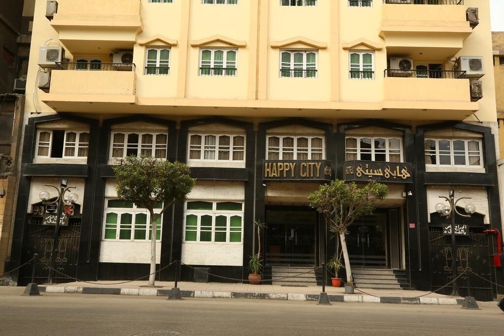 Happy City Hotel 3*