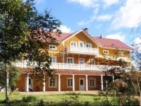 Herranniemi Bed & Breakfast 