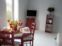 Au Cypres de Provence 