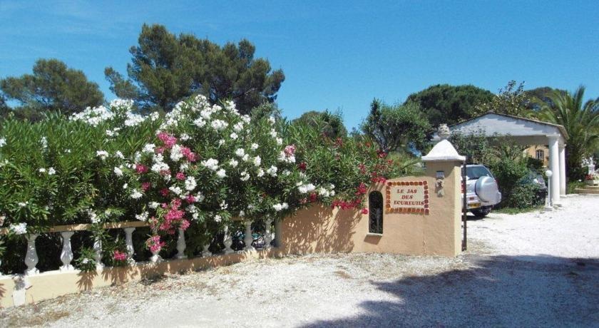Les Gites Du Jas Des Ecureuils 