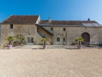 Loire Valley Retreat - Chateau de Charge 