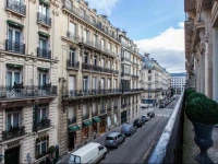 Champs Elysees Avenue Montaigne Elegance 