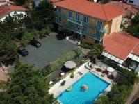 Hotel Aquitaine 3*