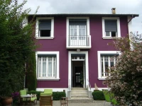 La Maison Pourpre 