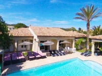 Luxueuse Villa Recente a Saint Raphael de Plain Pied 