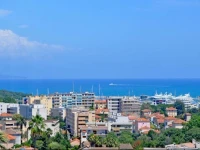 Les Bellones 3*