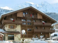 Alpine Lodge 9 