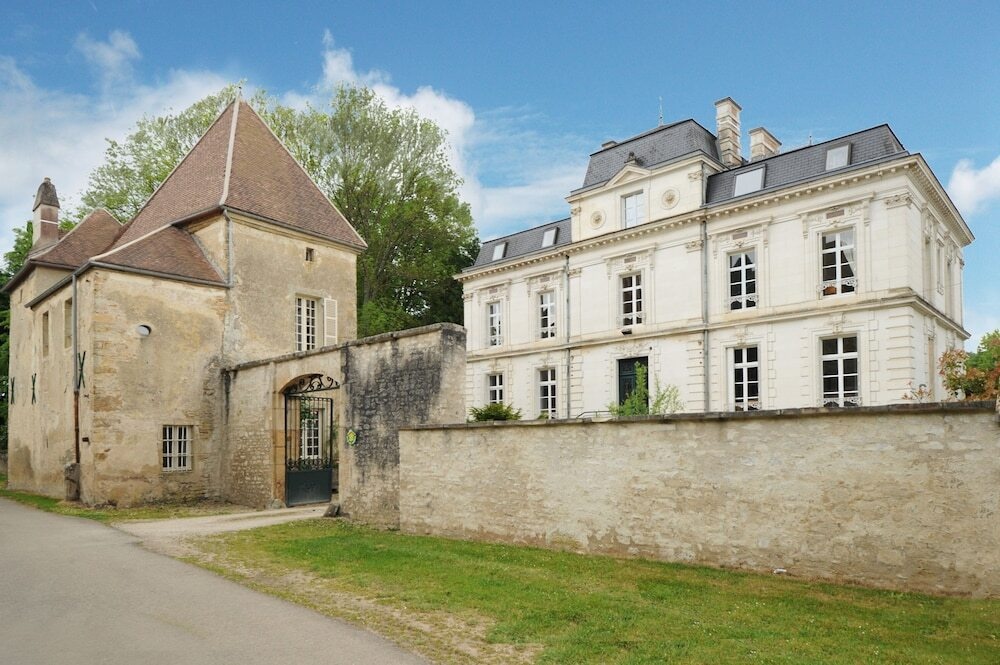 Chateau de Sermizelles 