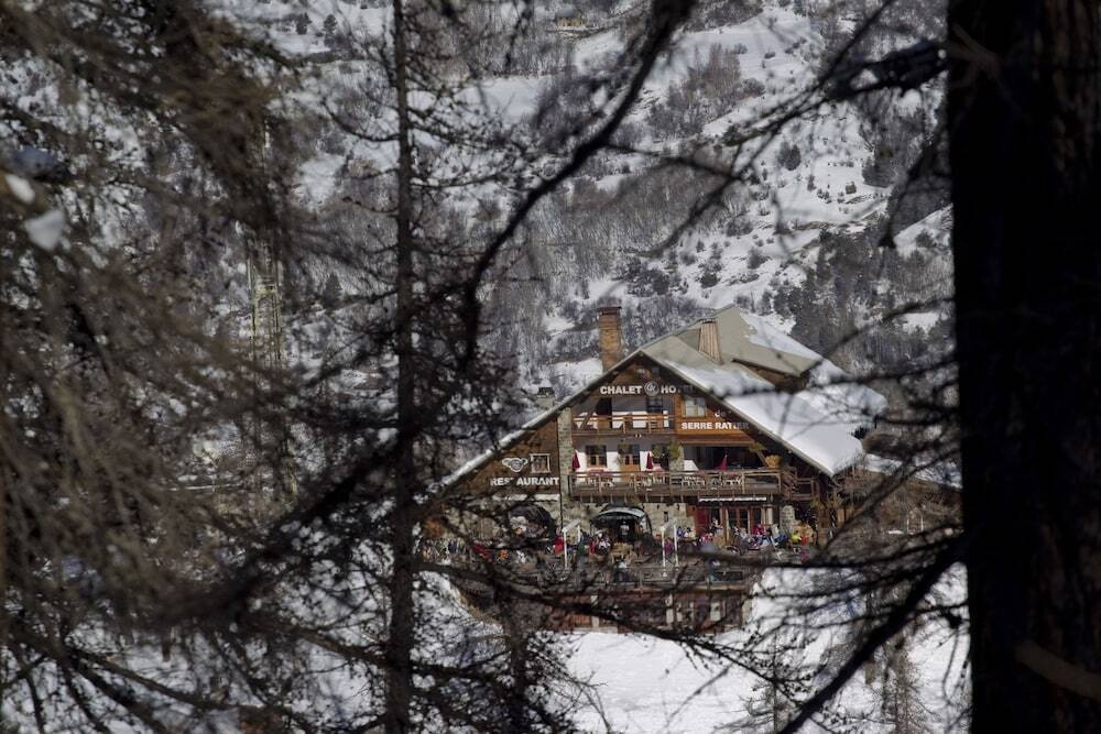Chalet Hotel de Serre Ratier 3*