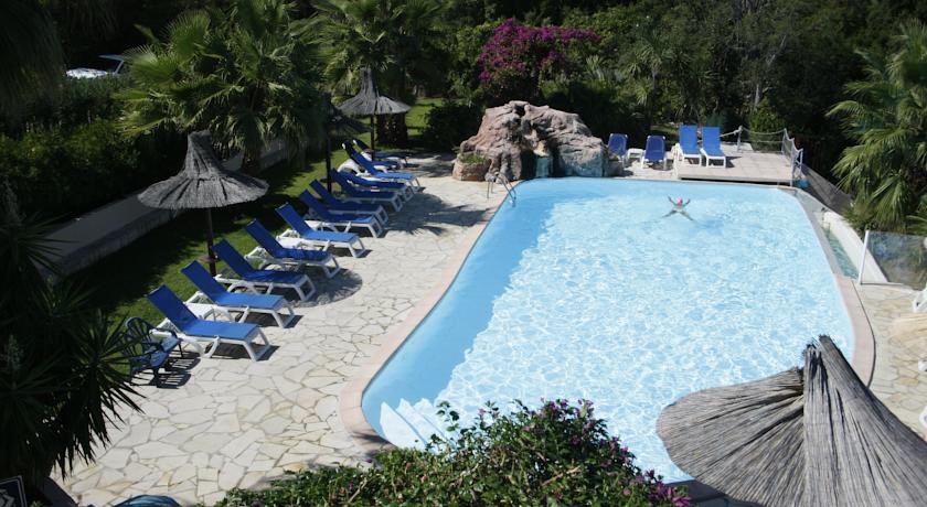 Residence Fium Del Cavo 3*