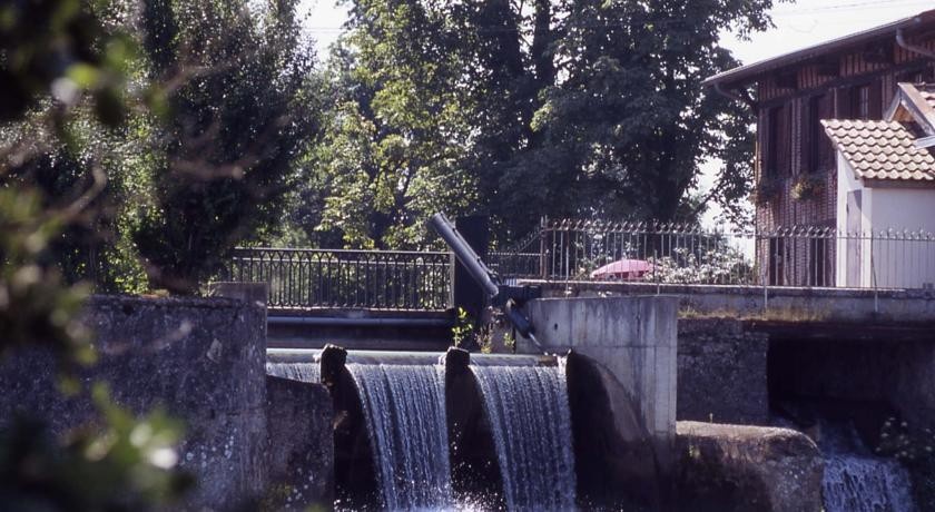 Le Moulin declaron 