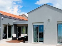 Val Holiday Home 
