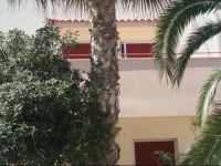 Zouboulia Apartments 3*