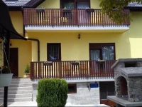 Buk Guest House 3*