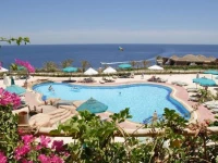 Island View Resort  5*