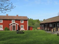 Arholma Vandrarhem Bull-August 
