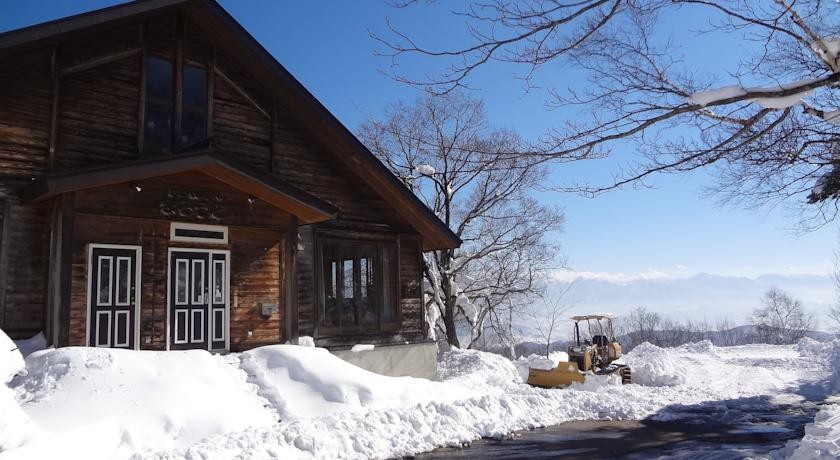 Pension Maroudo 