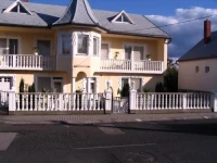Kis Apartmanhaz 