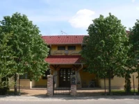 Cserke Panzio Studio 