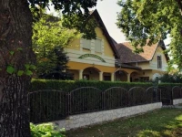 Denis Hotel es Etterem 3*