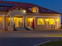 Hotel Dworek Rozany 