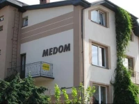 Willa Medom 