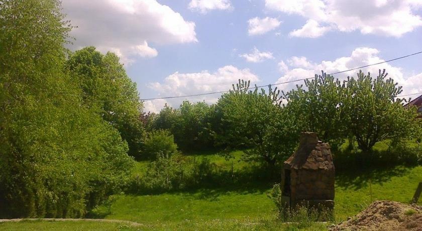 Pokoje Goscinne Agrozabka 