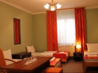 Hostel Bialy Dom 