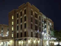 Holiday Inn Savannah Historic District 3*