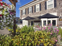 Cannon Beach Hotel