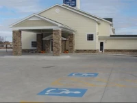 Cobblestone Hotel & Suites Broken Bow 