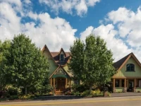 Hartzell House Bed and Breakfast 5*