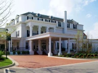 Historic Boone Tavern Hotel and Restaurant 