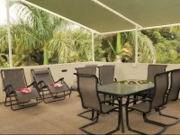 Aloha Aku Inn & Suites 