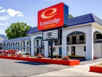 Econo Lodge Inn & Suites Logan 